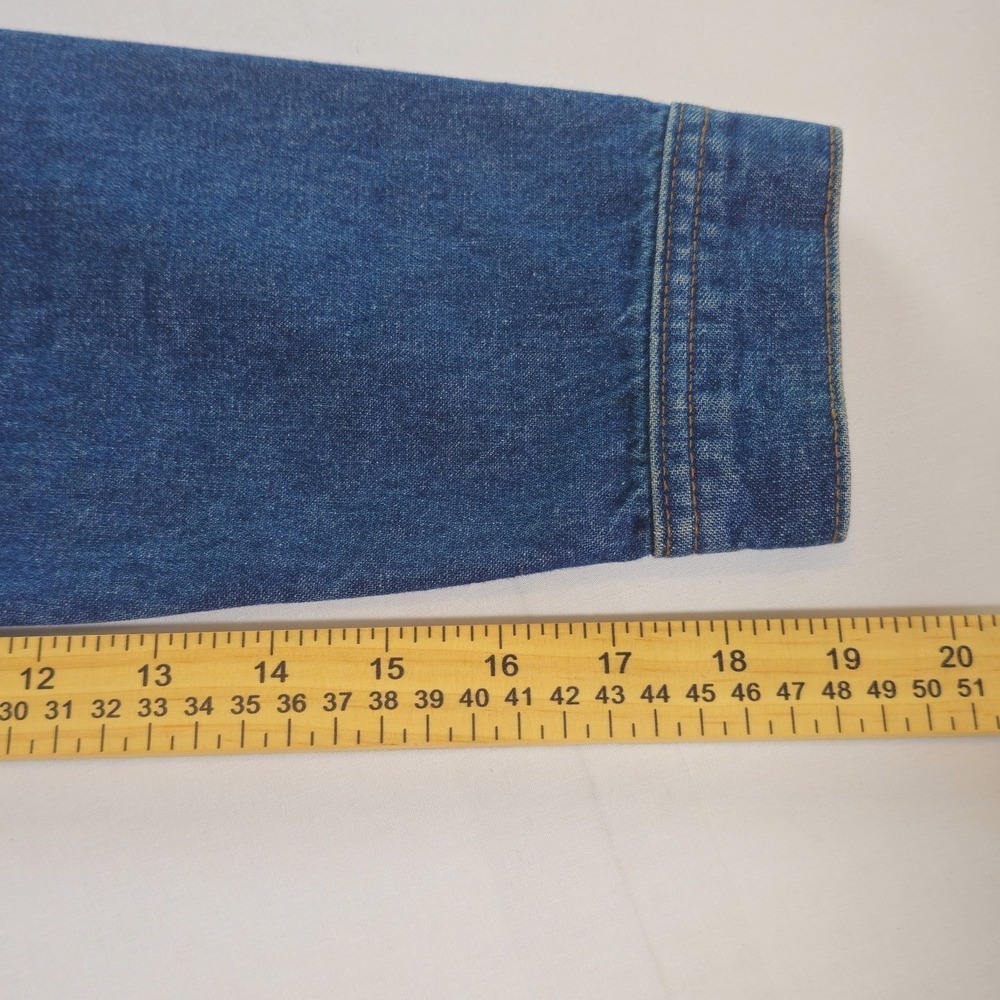 Vintage IZOD Blue Denim Jean Trucker Jacket Women's Size L Classic Button Front - Picture 11 of 11